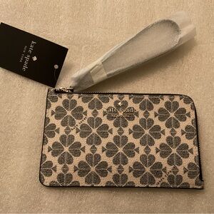 NWT Kate Spade Spade Flower Coated Canvas Zip Wristlet